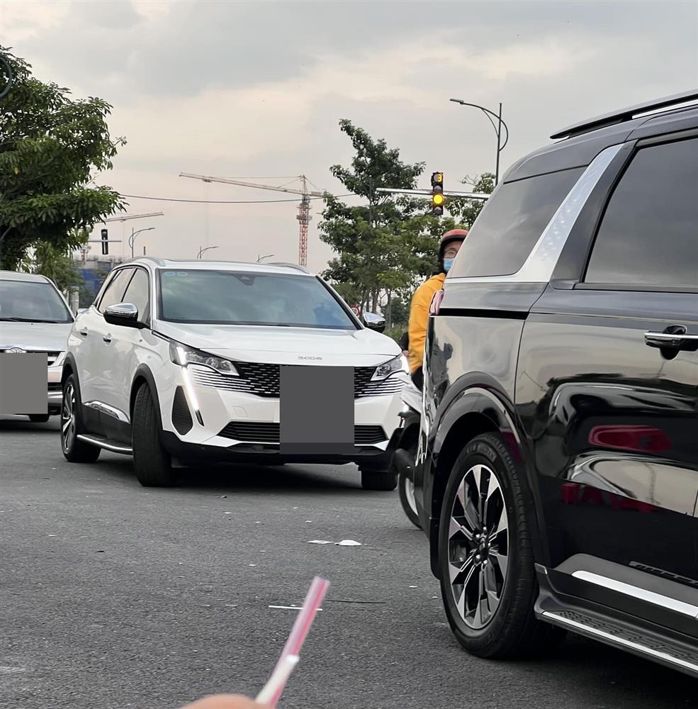 Thực hư vợ chồng JayKii - Trương Hoàng Mai Anh xô xát trên phố-2