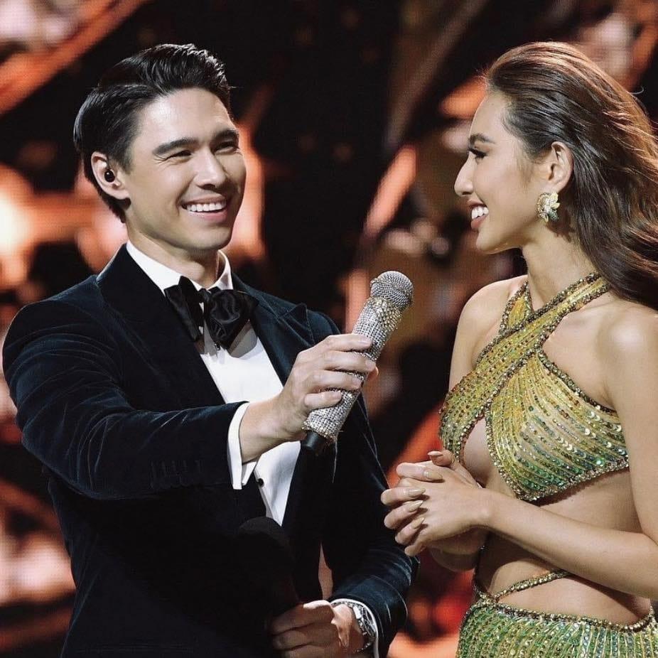 Thùy Tiên gặp lại MC Miss Grand, visual cặp gây trầm trồ-3