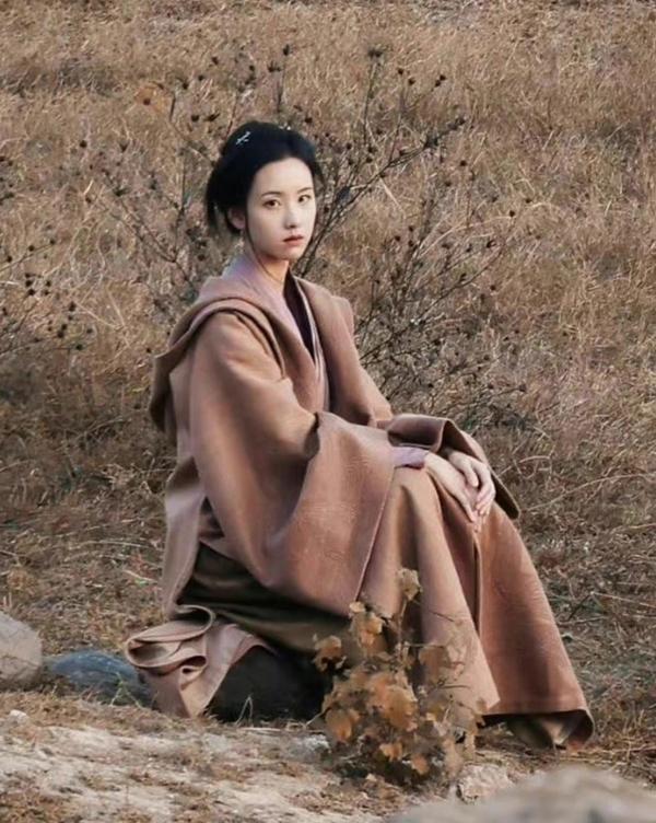 Nữ diễn viên đóng vai vợ Hoàng Dược Sư trong Đông Tà Tây Độc-2