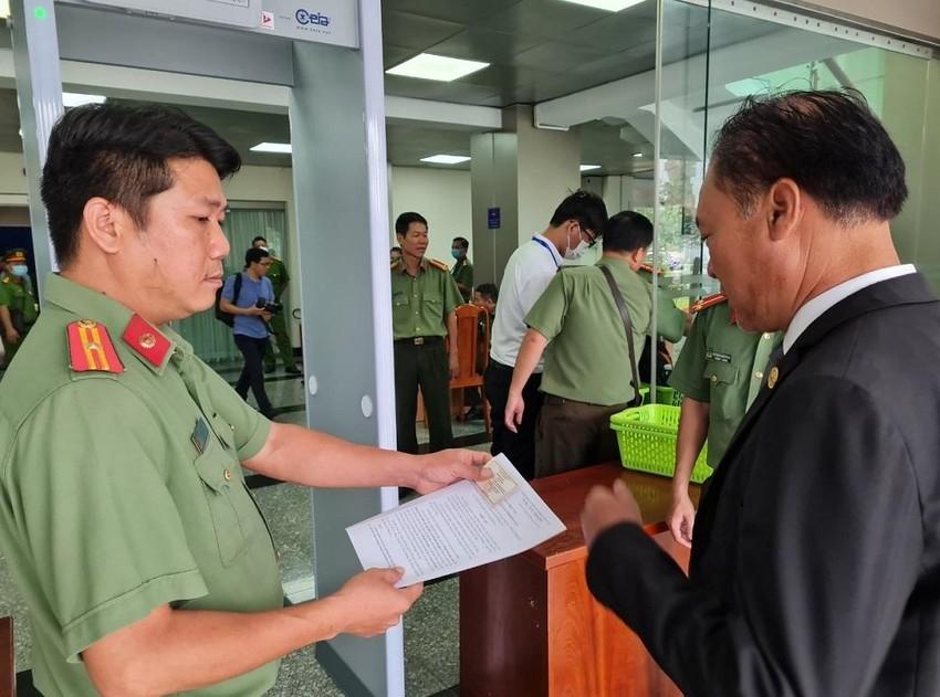 An ninh thắt chặt tại phiên xử vụ xăng lậu khủng trị giá 2.900 tỷ-2