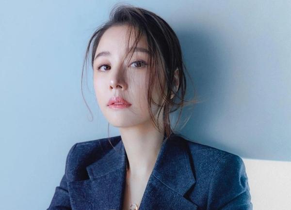 Cú sốc của Lâm Tâm Như-1