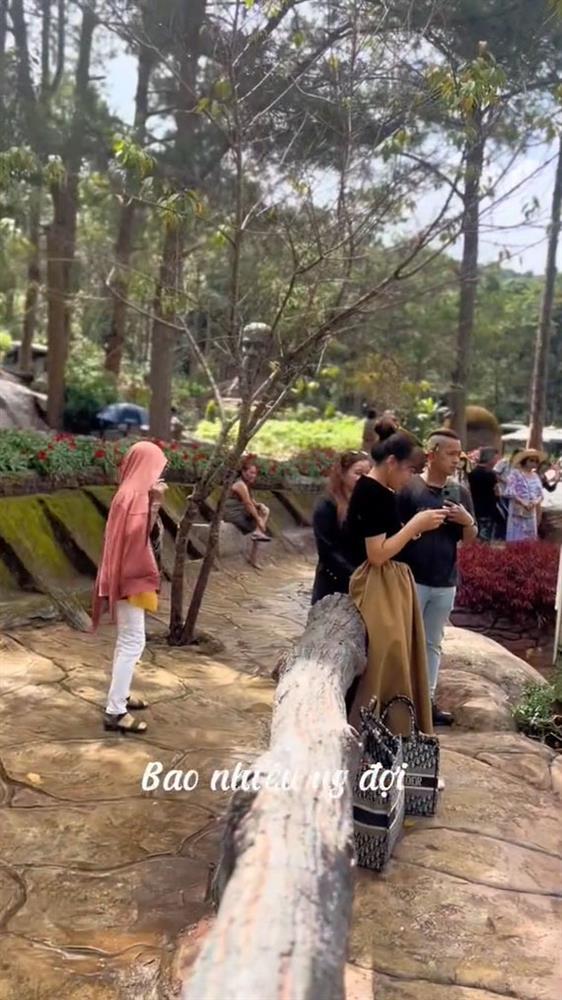 2 thanh niên đi Hồ Vô Cực, hào hứng tới mức chụp ảnh cả ngày-2