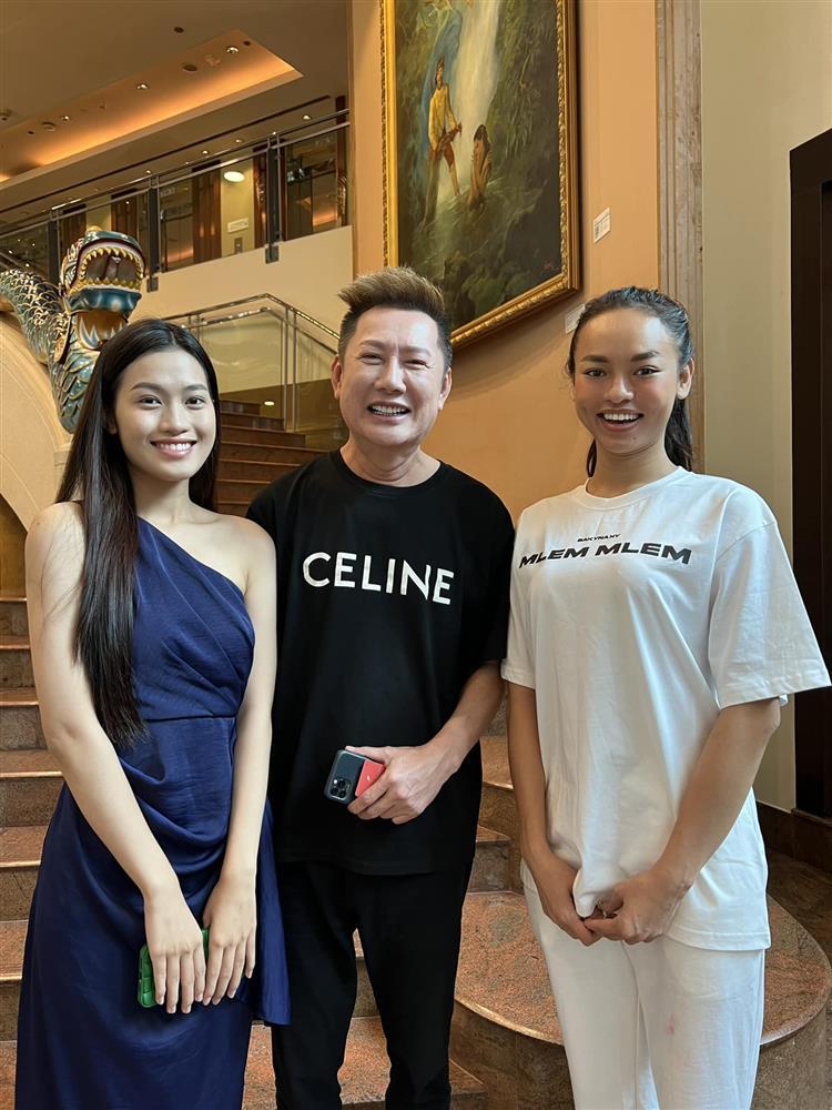 Chủ tịch Miss Grand xém kêu cứu trước nhan sắc thật Mai Ngô-1