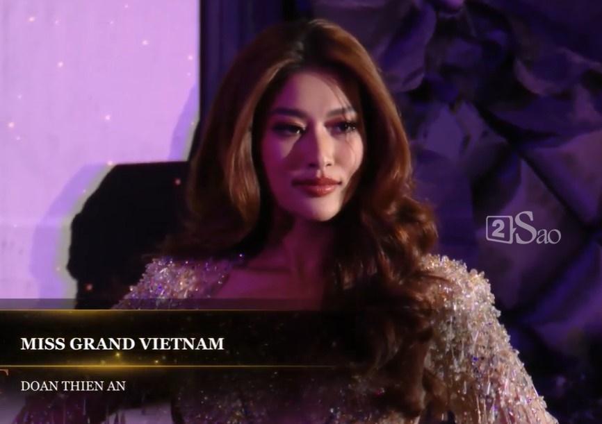 Thảm đỏ chung kết Miss Grand: Thiên Ân đỉnh hơn Thùy Tiên-14