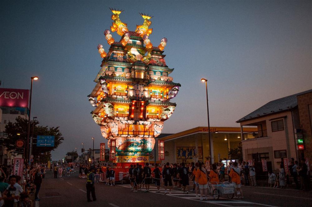 Lễ hội phao chỉ có ở Nhật Bản-7