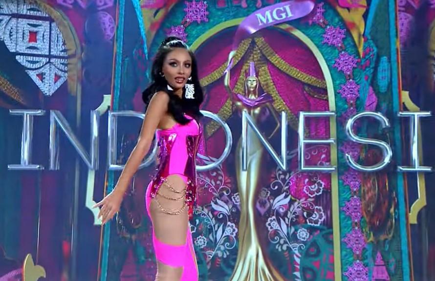 Thiên Ân và top 20 thi Sportswear (thay cho bikini)-10