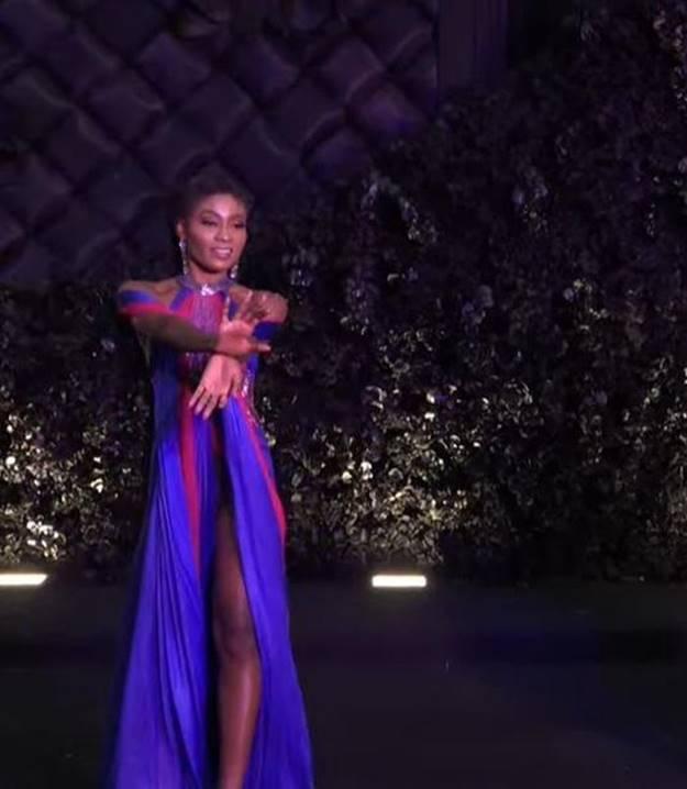 Thí sinh quậy ở thảm đỏ Miss Grand: Người múa quạt, người cute-3