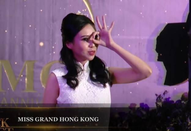 Thí sinh quậy ở thảm đỏ Miss Grand: Người múa quạt, người cute-5