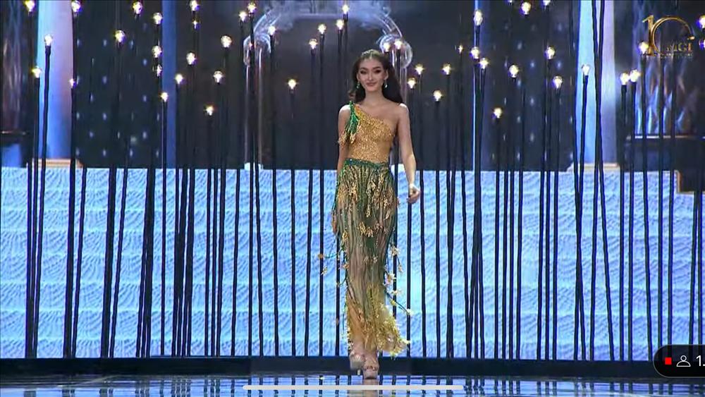 Cận cảnh đầm dạ hội của top 10 Miss Grand International 2022-3