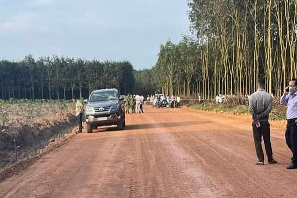 Đập phá ô tô, dùng cuốc đánh chủ xe tử vong trong rẫy cao su-1