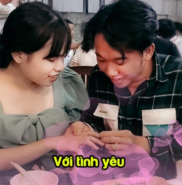 Được cầu hôn giữa quán vỉa hè, cô gái hạnh phúc gật đầu đồng ý-7