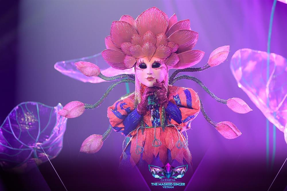 Võ Hạ Trâm bất lực phản kháng khi bị đồn là O Súng Ca Sĩ Mặt Nạ-3