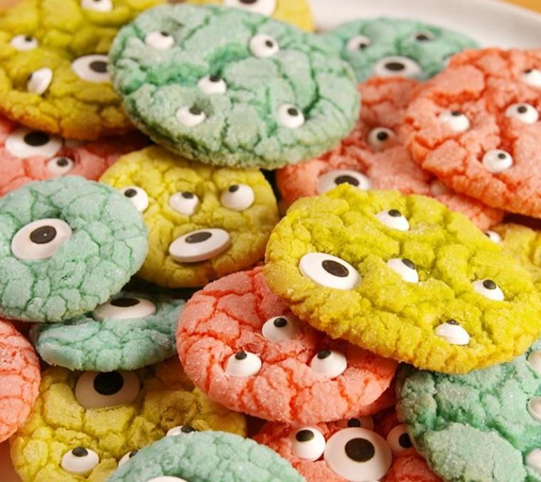 Công thức làm bánh quy sắc màu dịp lễ Halloween cho bé-1