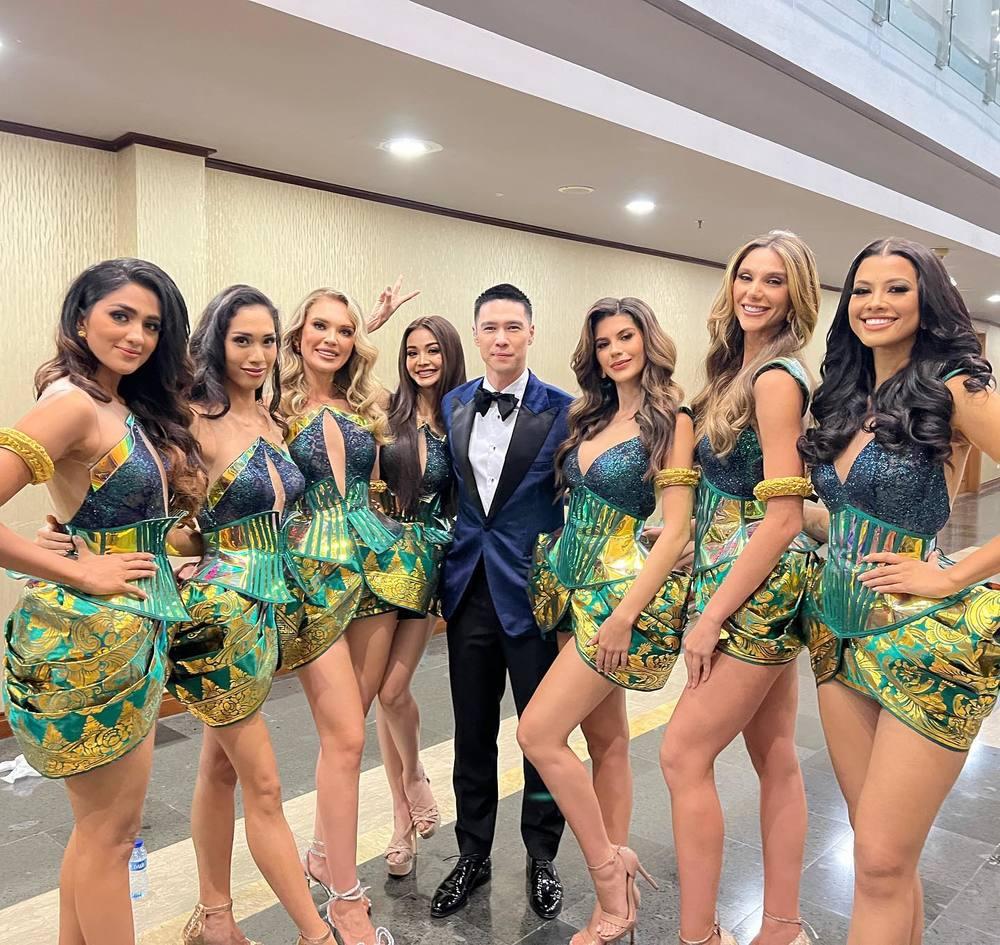 Nam MC dẫn Miss Grand: visual cực phẩm, 44 tuổi trẻ như 30-7