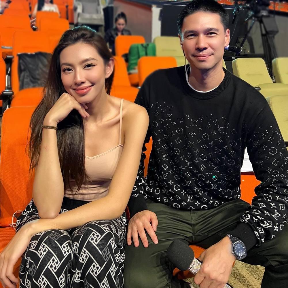 Nam MC dẫn Miss Grand: visual cực phẩm, 44 tuổi trẻ như 30-3