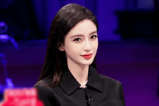 Angela Baby sợ yêu sau ly hôn Huỳnh Hiểu Minh