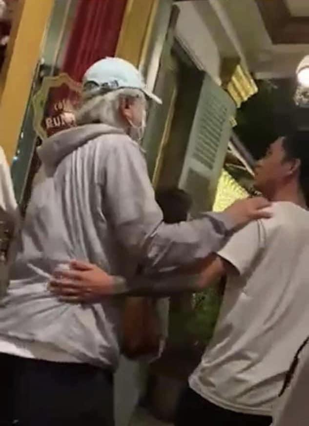 Châu Tinh Trì đến Việt Nam, còn ăn tối với 2 diễn viên hạng A?-1