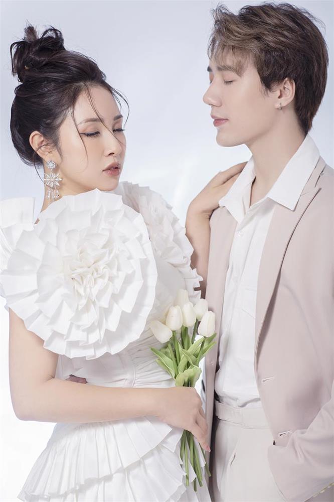 Bảo Trâm kết đôi với trai đẹp ra mắt sản phẩm âm nhạc mới-3