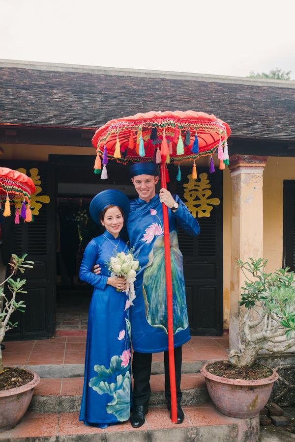 Đám cưới đậm chất Việt với dàn bê tráp toàn trai Tây xịn-2