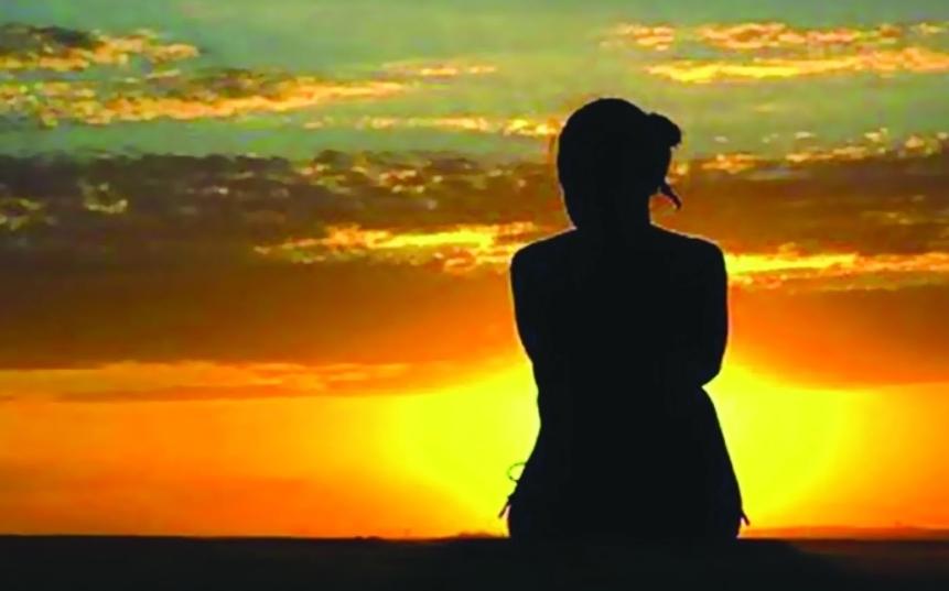 Ở tuổi 50, người vợ khiến cả nhà ngỡ ngàng khi nộp đơn xin ly hôn-1