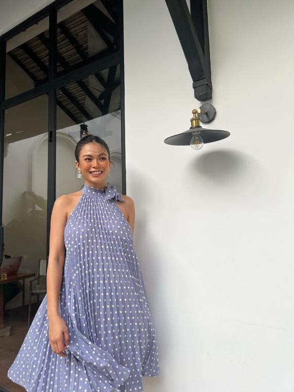 Mâu Thủy tập yoga tư thế khó dù bầu 6 tháng to tướng-6