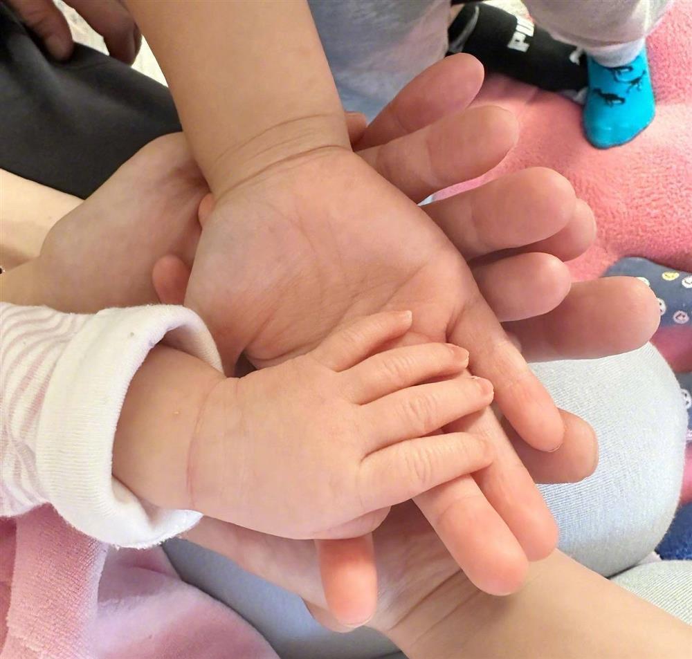 Hoa đán TVB Chung Gia Hân sinh con thứ 3 ở tuổi 38-2