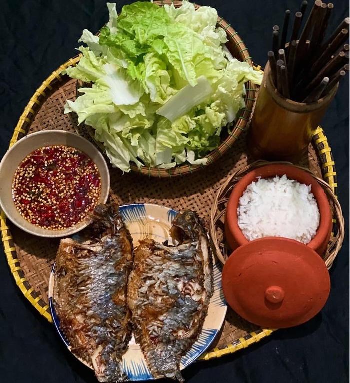 Ứa nước miếng loạt mâm cơm đậm chất dân dã của 9x đảm đang-10