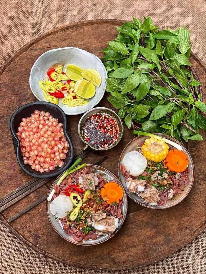 Ứa nước miếng loạt mâm cơm đậm chất dân dã của 9x đảm đang-11