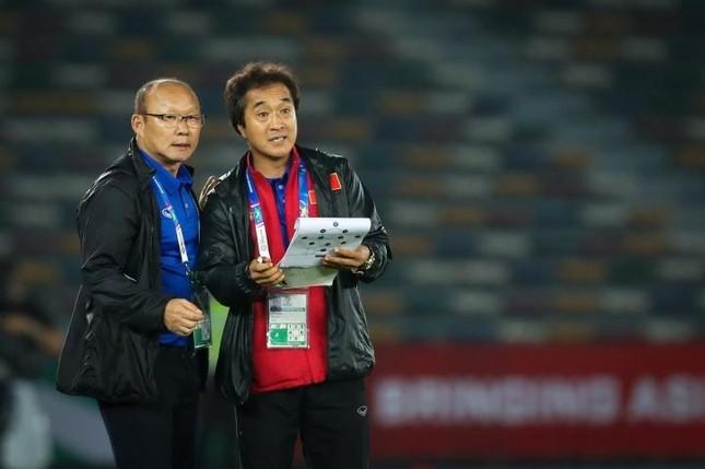 Trợ lý ông Park Hang Seo chia tay tuyển Việt Nam sau AFF Cup 2022?-1
