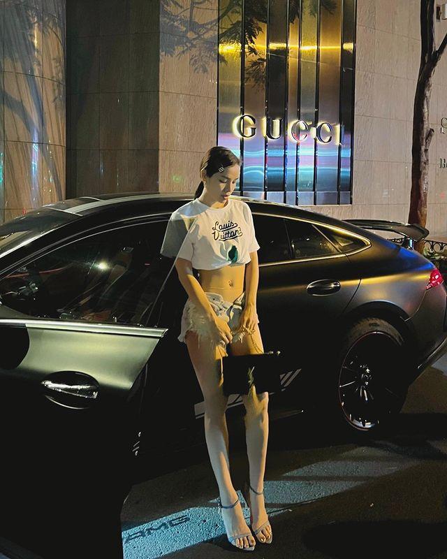 Phương Oanh chất lừ - Phương Trinh Jolie gợi cảm hết nấc-1