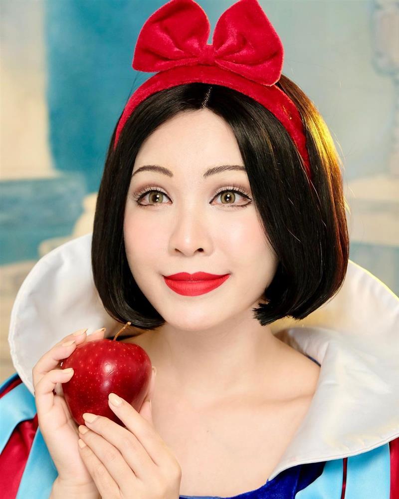 Halloween: Lương Thùy Linh cháy, Hoàng Ku hóa Kim Kardashian-10