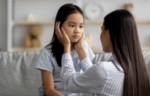 Thần đồng 17 tuổi đã học thạc sĩ nhưng ăn cần người đút, đánh răng tận giường-5