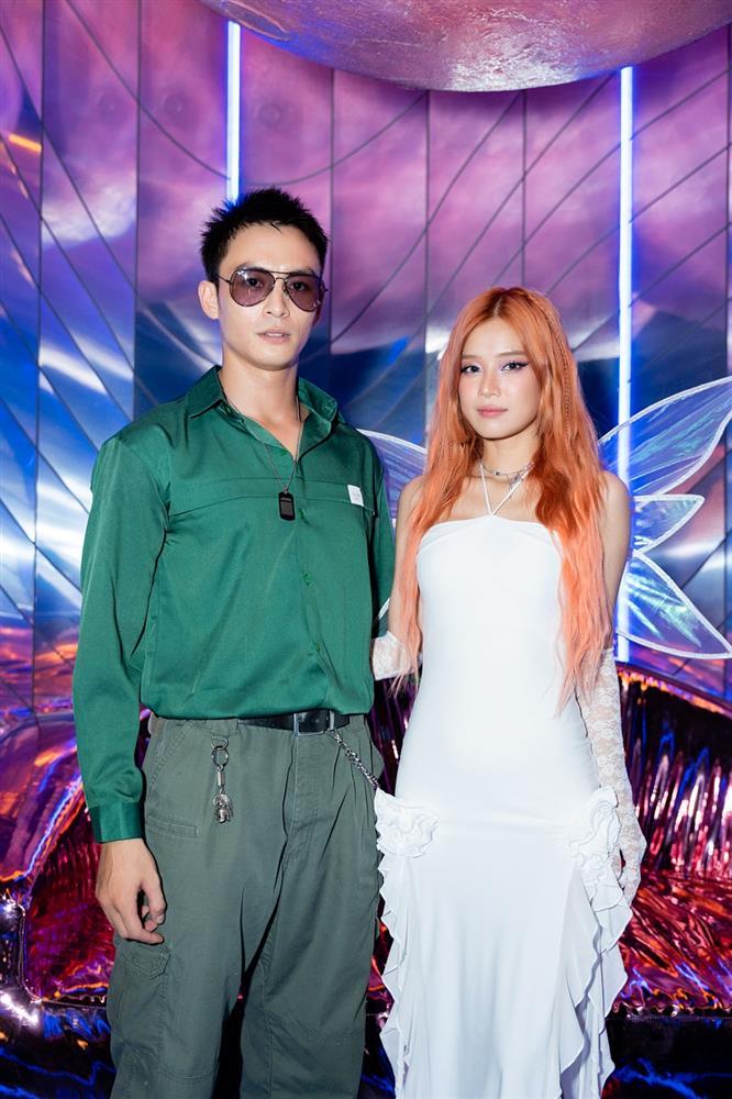 Hoàng Yến Chibi bứt phá khỏi vòng tay mẹ-9