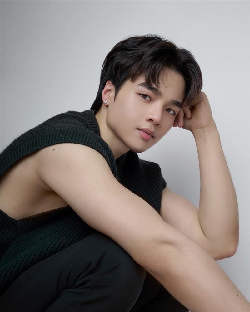 Nghi vấn Tun Phạm công khai bạn trai, đã bên nhau 2 năm-2