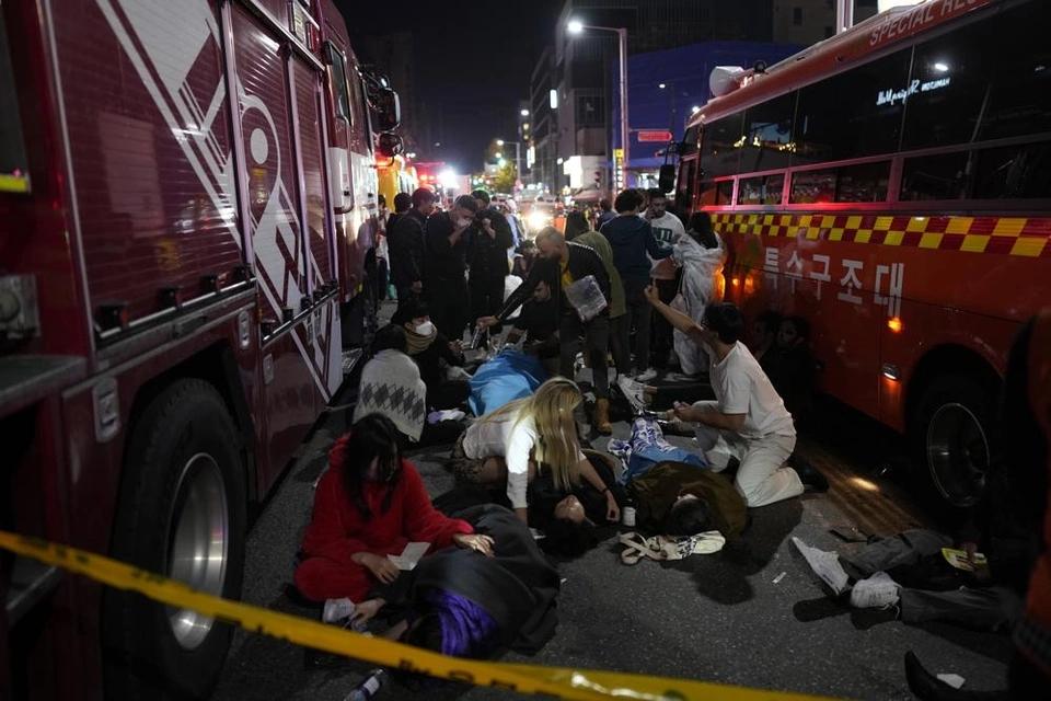 Thảm hoạ Halloween ở Hàn Quốc: ít nhất 149 người tử vong-2