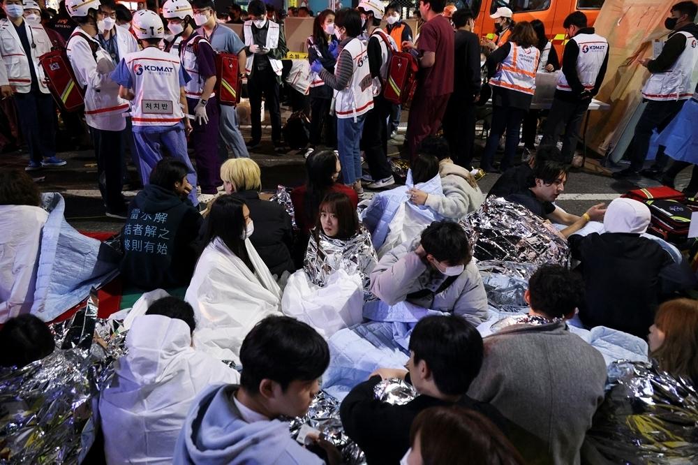 Thảm hoạ Halloween ở Hàn Quốc: ít nhất 149 người tử vong-4