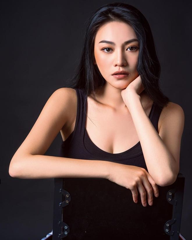 Tiểu tam mưu mô mặc nội y diễn táo bạo khiến phim nghẽn sóng-5