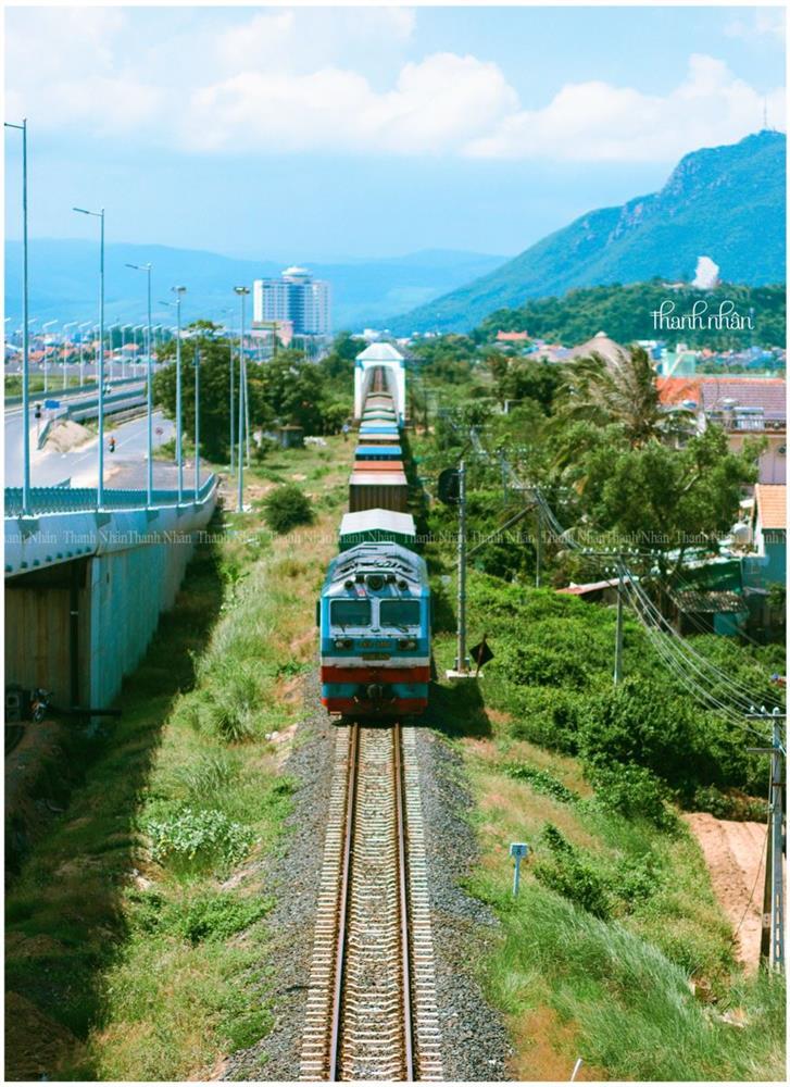 Phát hiện ngọn núi tại Phú Yên cực giống ngọn núi sau trường trong truyện Doraemon-7