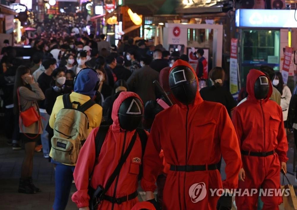 Khu Itaewon nổi tiếng Seoul, nơi xảy ra thảm kịch đêm Halloween-4
