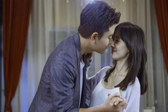 31 tuổi sợ ế đành lấy anh thợ xây, ngày cưới ngây người tí ngã ngửa