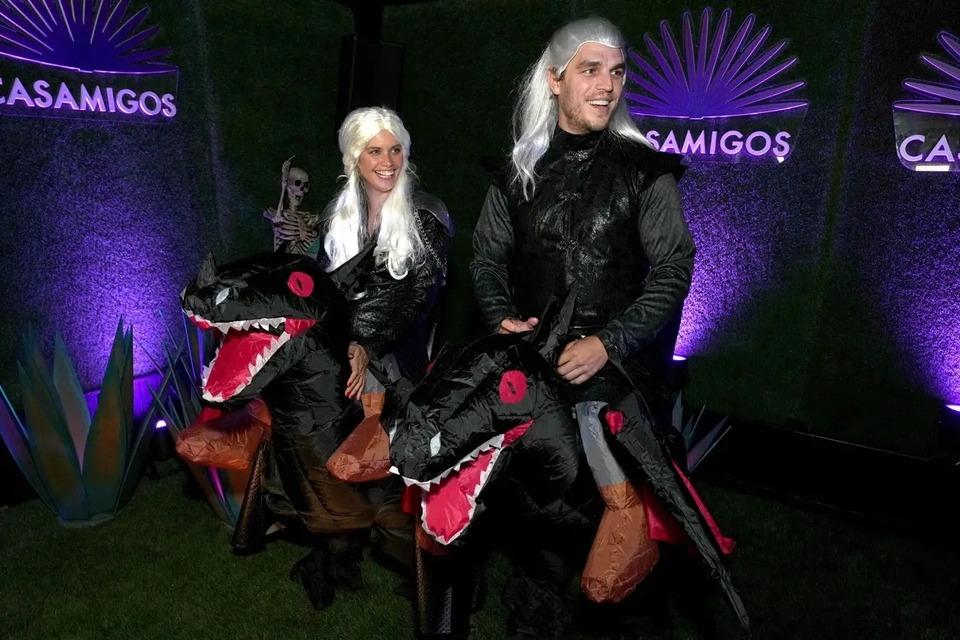 Tạo hình Halloween gợi cảm của dàn sao-8