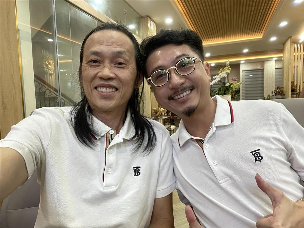 Tin showbiz Việt ngày 30/10: Đàn em đăng ảnh mặt mộc Hoài Linh-1