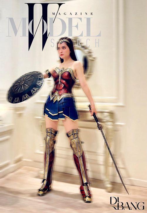 Đoàn Di Băng lên đồ táo bạo trong tiệc sinh nhật con gái thứ 2-5