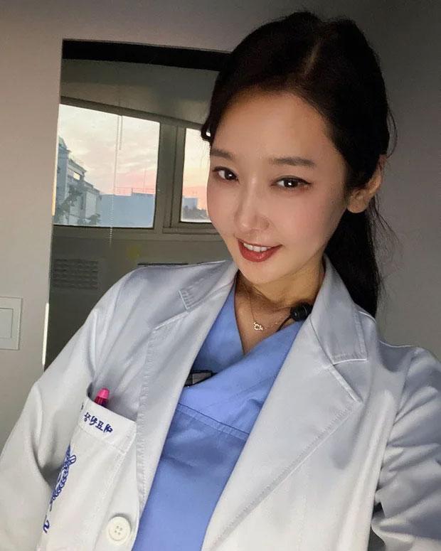 Những bà mẹ bị thời gian bỏ quên, nhan sắc trẻ trung khó ngờ-2