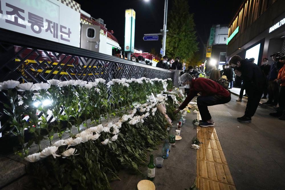 Không khí tang thương bao trùm Seoul sau thảm hoạ giẫm đạp-11