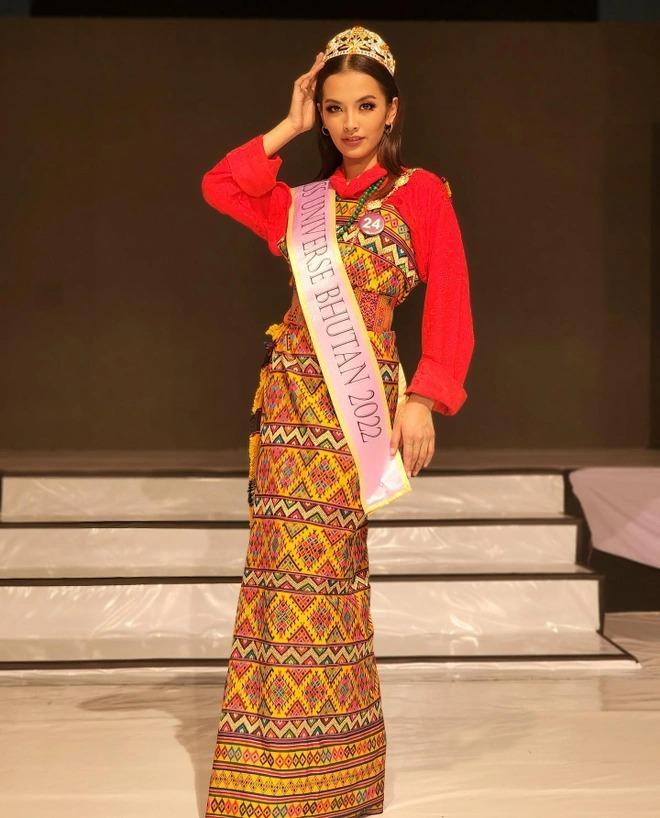 Loạt mỹ nhân Miss Grand, Miss Universe công khai thuộc LGBT-13
