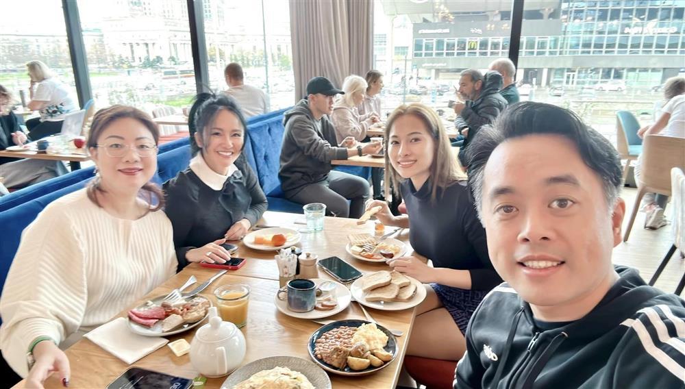 Tin showbiz Việt ngày 31/10: Việt Trinh vượt thị phi nuôi dạy con-4