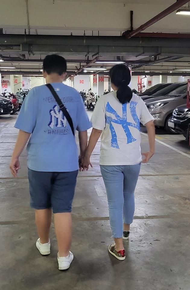 Tin showbiz Việt ngày 31/10: Việt Trinh vượt thị phi nuôi dạy con-1