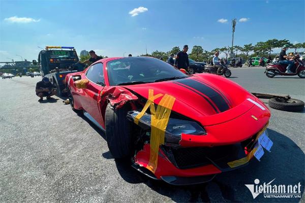 Trích camera thấy thanh niên bước ra từ ghế lái Ferrari đâm chết người-5