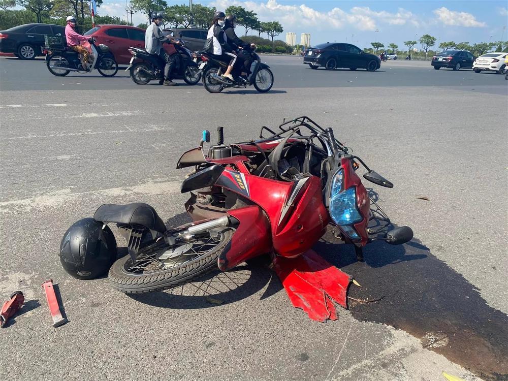 Nhân chứng siêu xe Ferrari đâm chết người: Xe rú ga chạy 160km/h-3